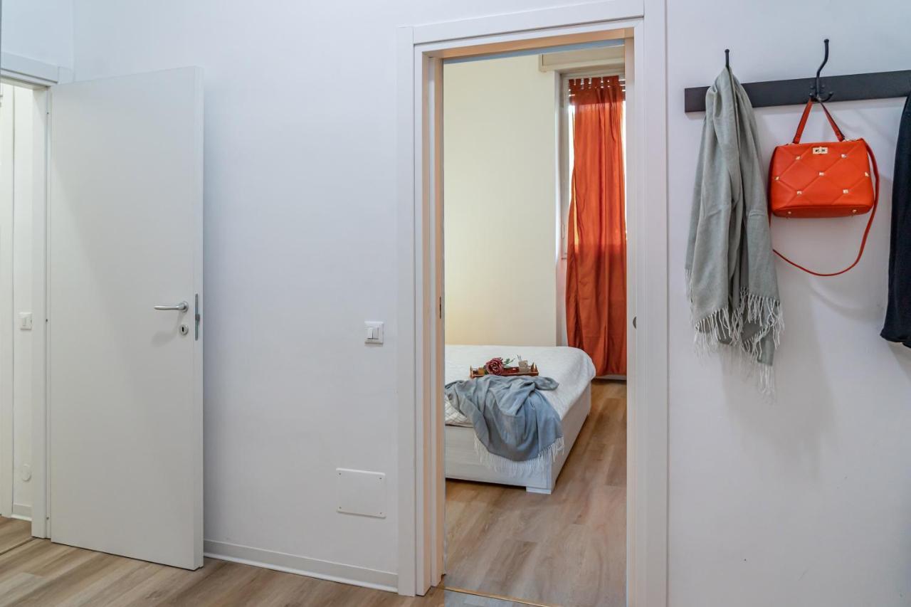 Casa Golgi - Pavia City - By Host4U Buitenkant foto