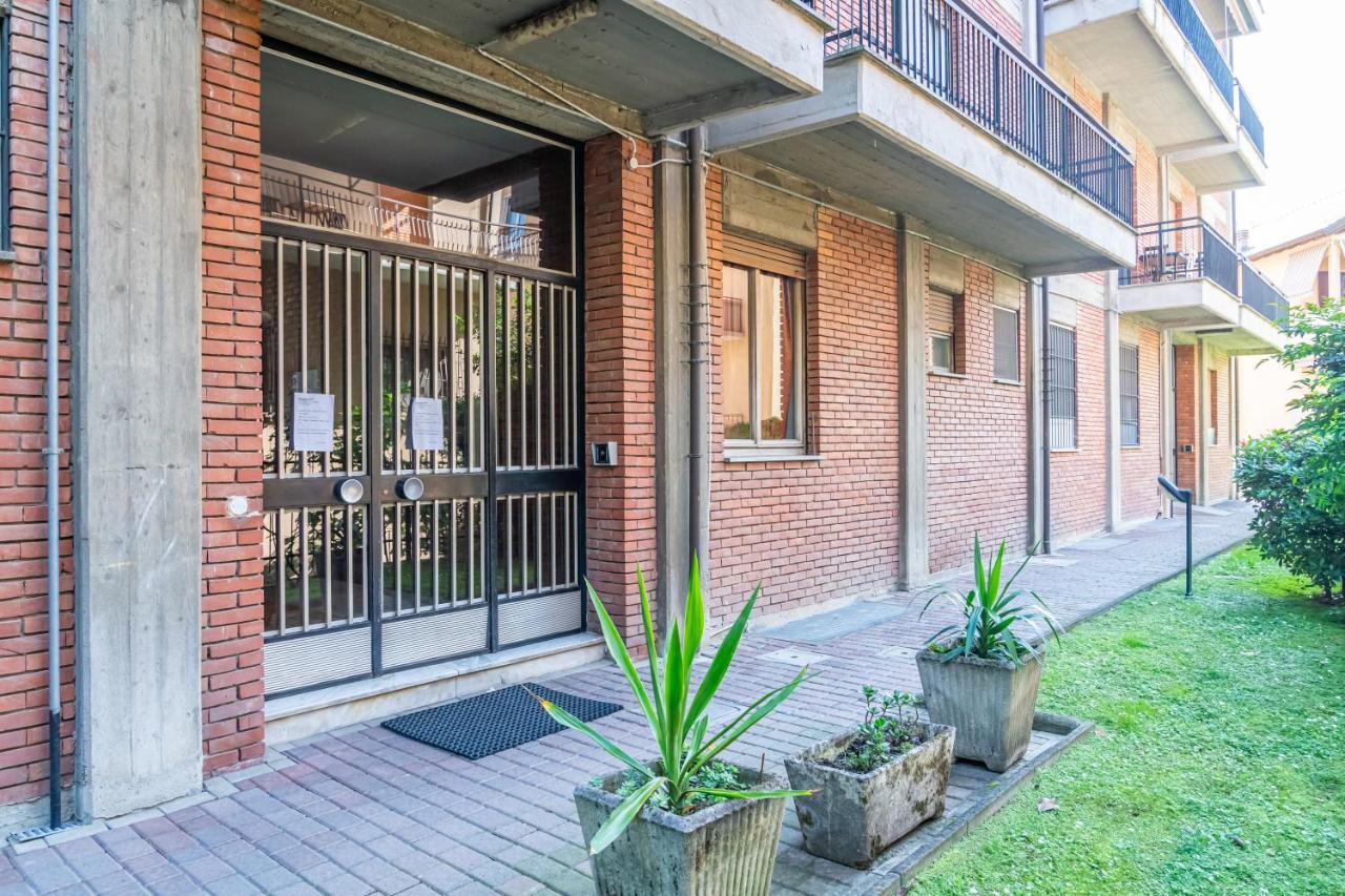Casa Golgi - Pavia City - By Host4U Buitenkant foto